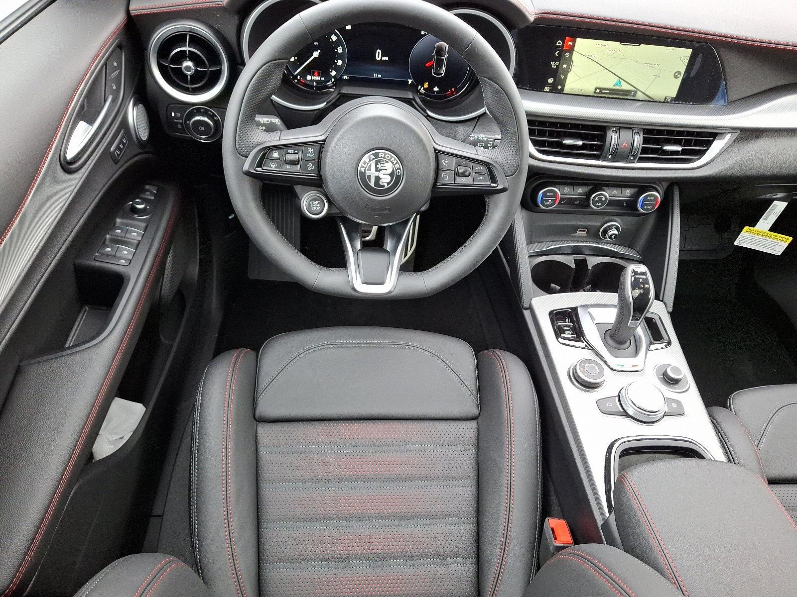 2025 Alfa Romeo Stelvio Vehicle Photo in Mechanicsburg, PA 17050