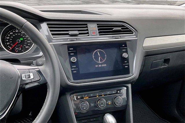 2021 Volkswagen Tiguan Vehicle Photo in INDEPENDENCE, MO 64055-1314