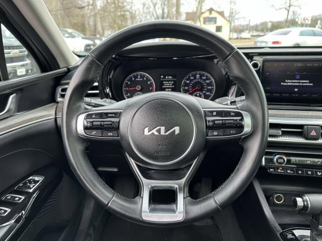 2022 Kia K5 Vehicle Photo in SAINT JAMES, NY 11780-3219