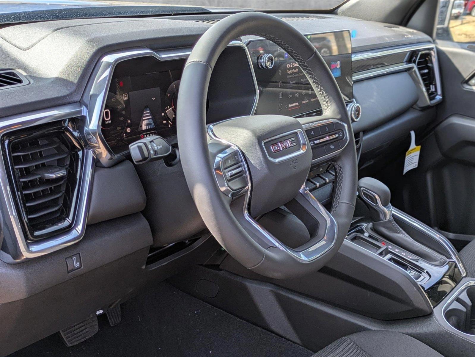 2024 GMC Canyon Vehicle Photo in GOLDEN, CO 80401-3850
