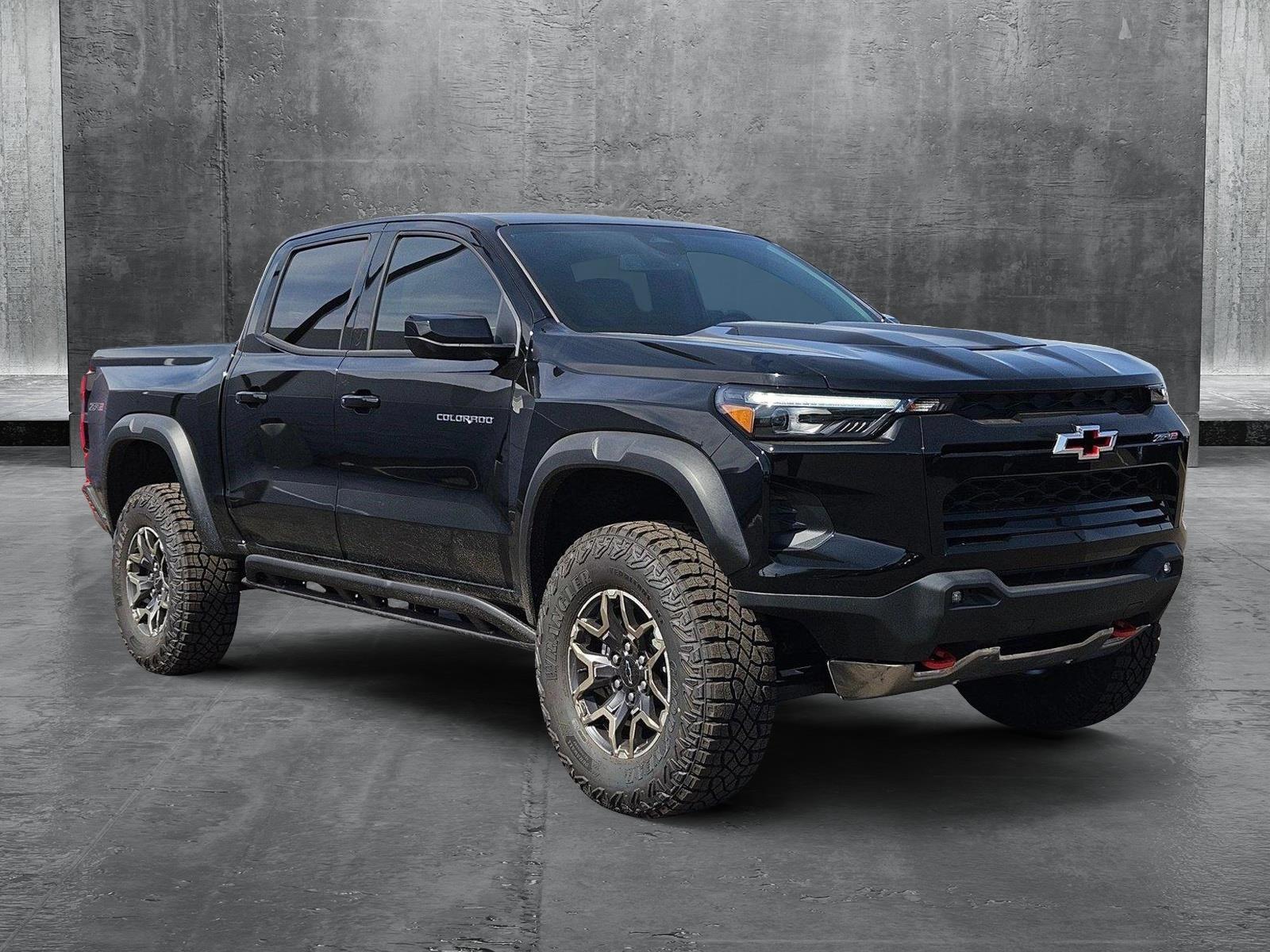 2025 Chevrolet Colorado Vehicle Photo in PEORIA, AZ 85382-3715