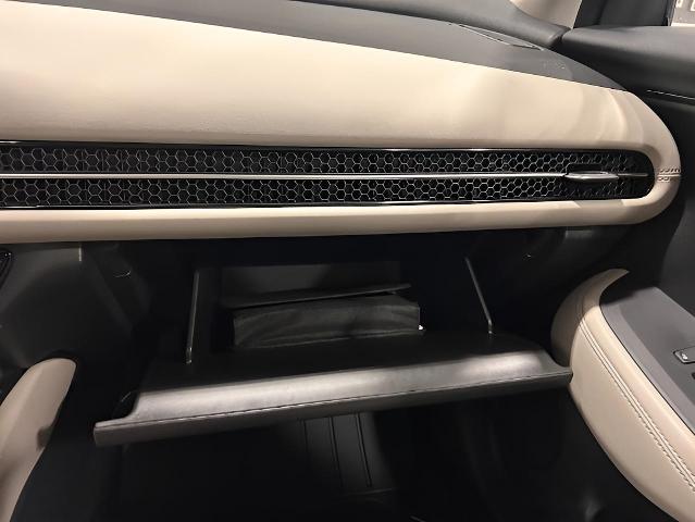 2025 Honda HR-V Vehicle Photo in Green Bay, WI 54304