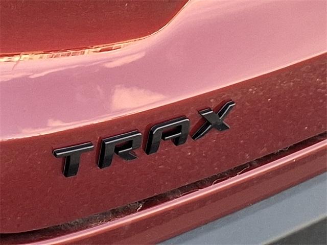 2025 Chevrolet Trax Vehicle Photo in LEWES, DE 19958-4935