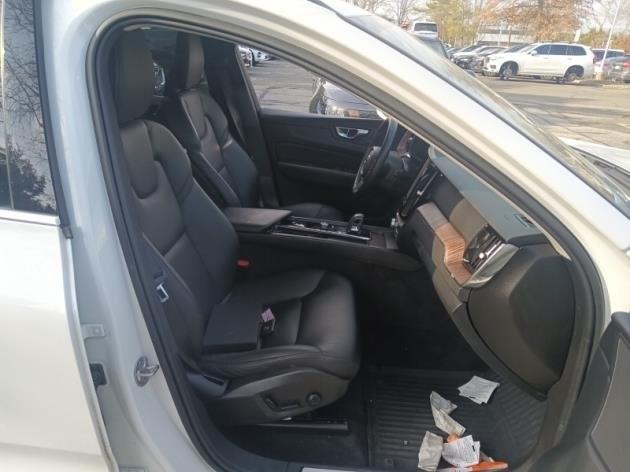 2022 Volvo XC60 Vehicle Photo in Houston, TX 77007