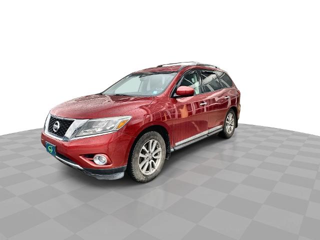 2015 Nissan Pathfinder Vehicle Photo in WILLIAMSVILLE, NY 14221-2883