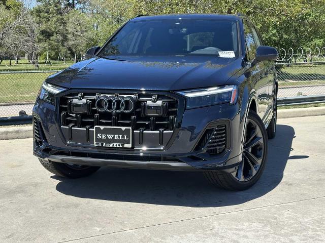 2025 Audi Q7 Vehicle Photo in HOUSTON, TX 77090