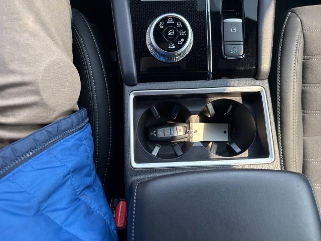 2023 Mitsubishi Outlander Vehicle Photo in MANHATTAN, KS 66502-5036