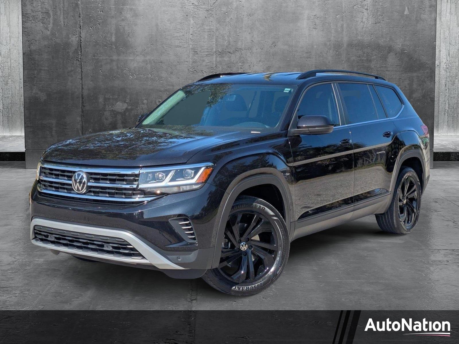 2022 Volkswagen Atlas Vehicle Photo in Sarasota, FL 34231