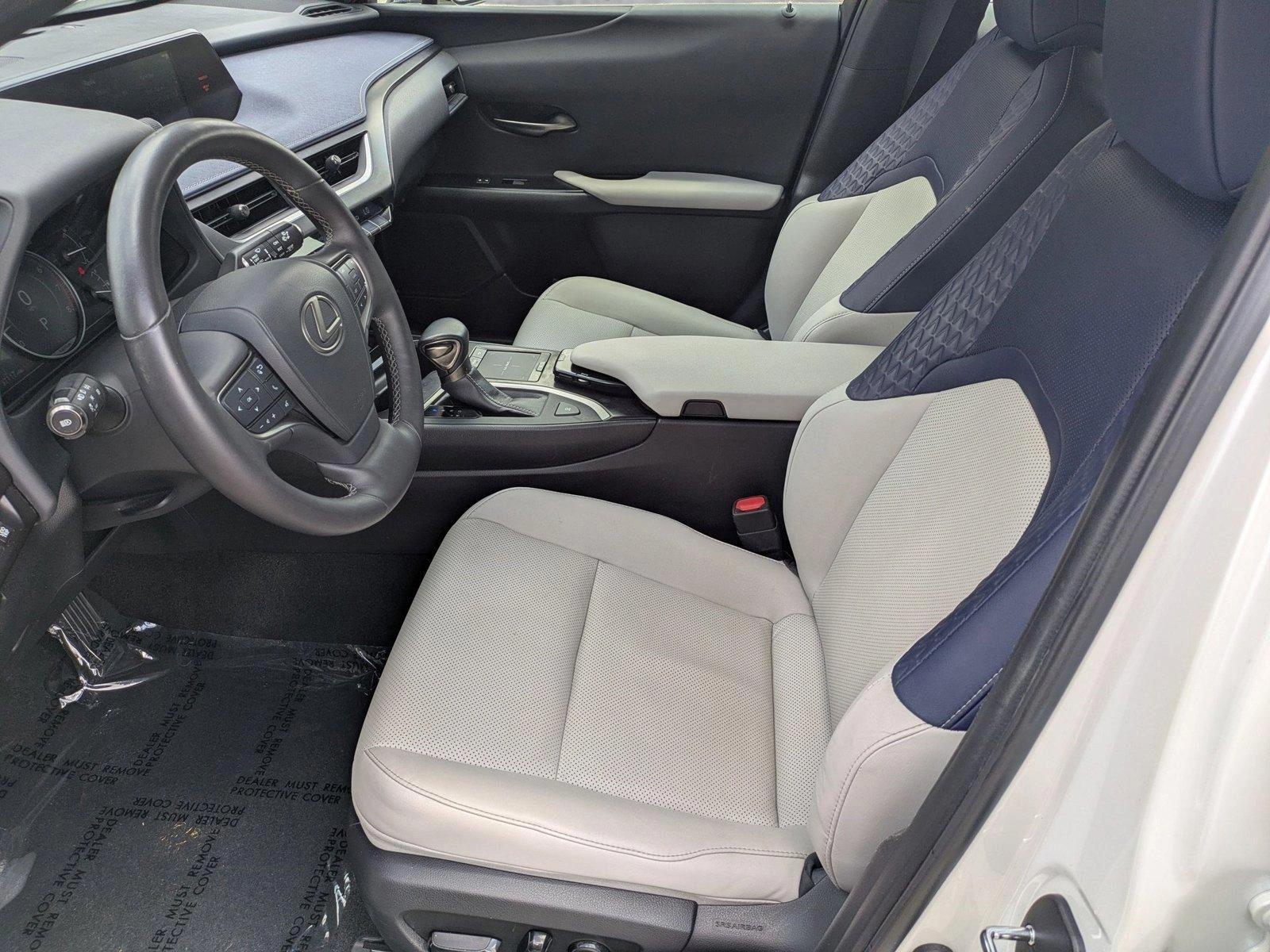 2020 Lexus UX 200 Vehicle Photo in Sarasota, FL 34231