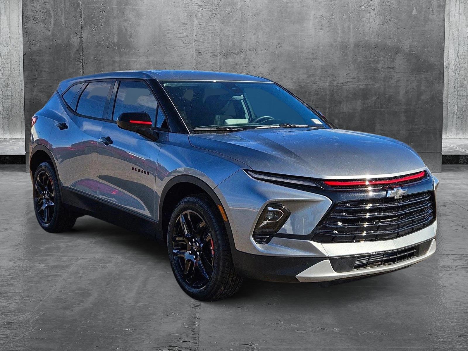 2025 Chevrolet Blazer Vehicle Photo in GILBERT, AZ 85297-0446