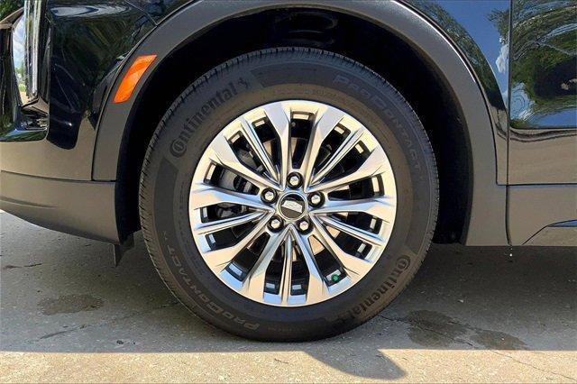 2024 Cadillac XT4 Vehicle Photo in KANSAS CITY, MO 64114-4545