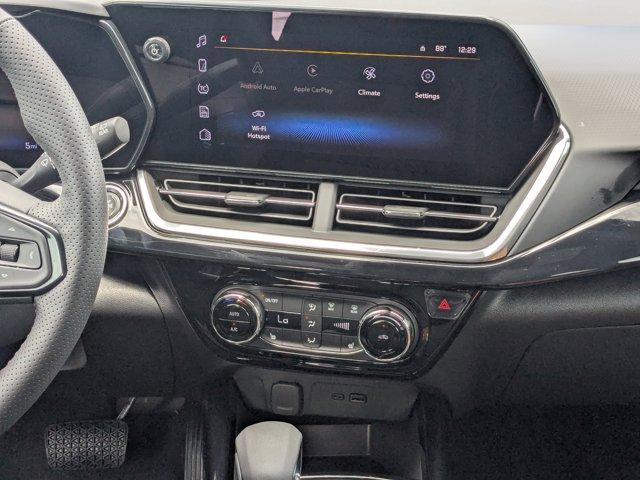 2025 Chevrolet Trax Vehicle Photo in BRUNSWICK, GA 31525-1881
