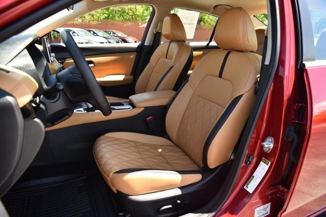 2024 Nissan Sentra Vehicle Photo in Ballwin, MO 63011
