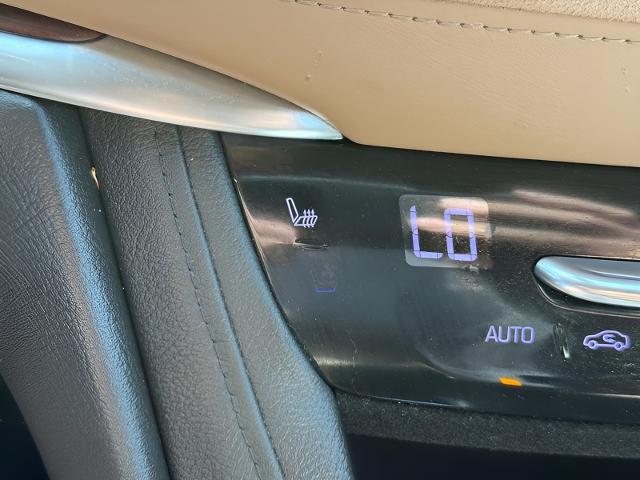 2017 Cadillac XT5 Vehicle Photo in MADISON, WI 53713-3220