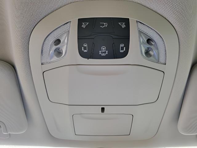 2023 Chrysler Pacifica Vehicle Photo in Kaukauna, WI 54130
