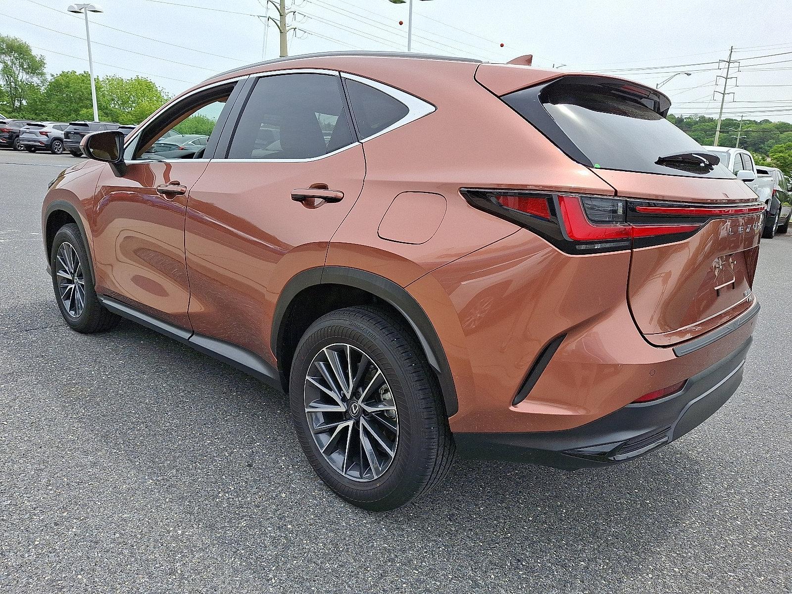 2025 Lexus NX Vehicle Photo in BETHLEHEM, PA 18017-9401