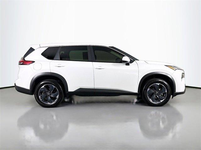 2024 Nissan Rogue Vehicle Photo in PUYALLUP, WA 98371-4149