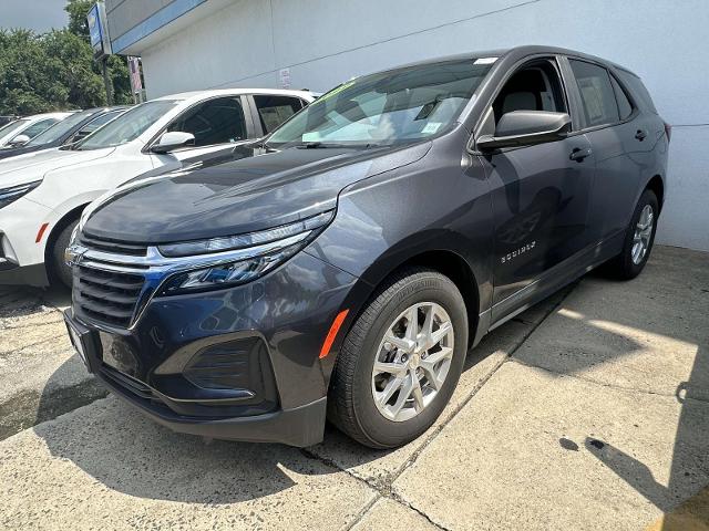 2022 Chevrolet Equinox Vehicle Photo in Roslyn, NY 11576