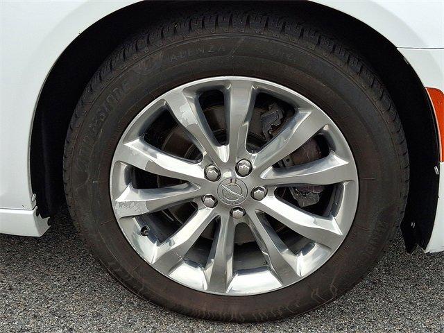 2017 Chrysler 300 Vehicle Photo in Willow Grove, PA 19090