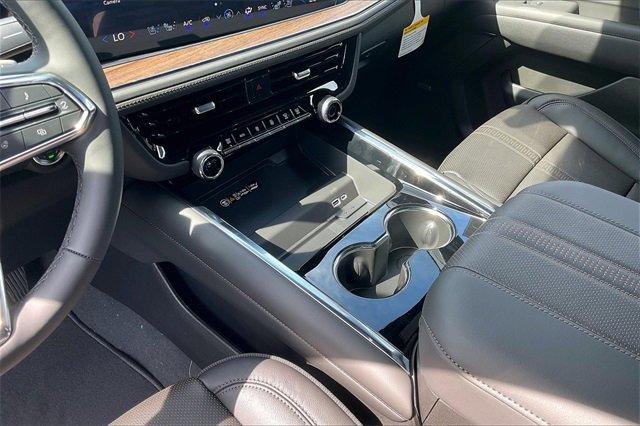 2025 Chevrolet Tahoe Vehicle Photo in INDEPENDENCE, MO 64055-1314