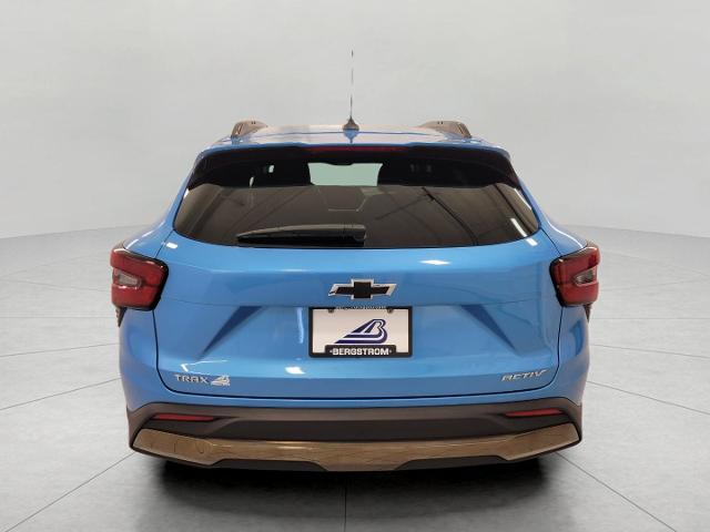 2025 Chevrolet Trax Vehicle Photo in APPLETON, WI 54914-4656