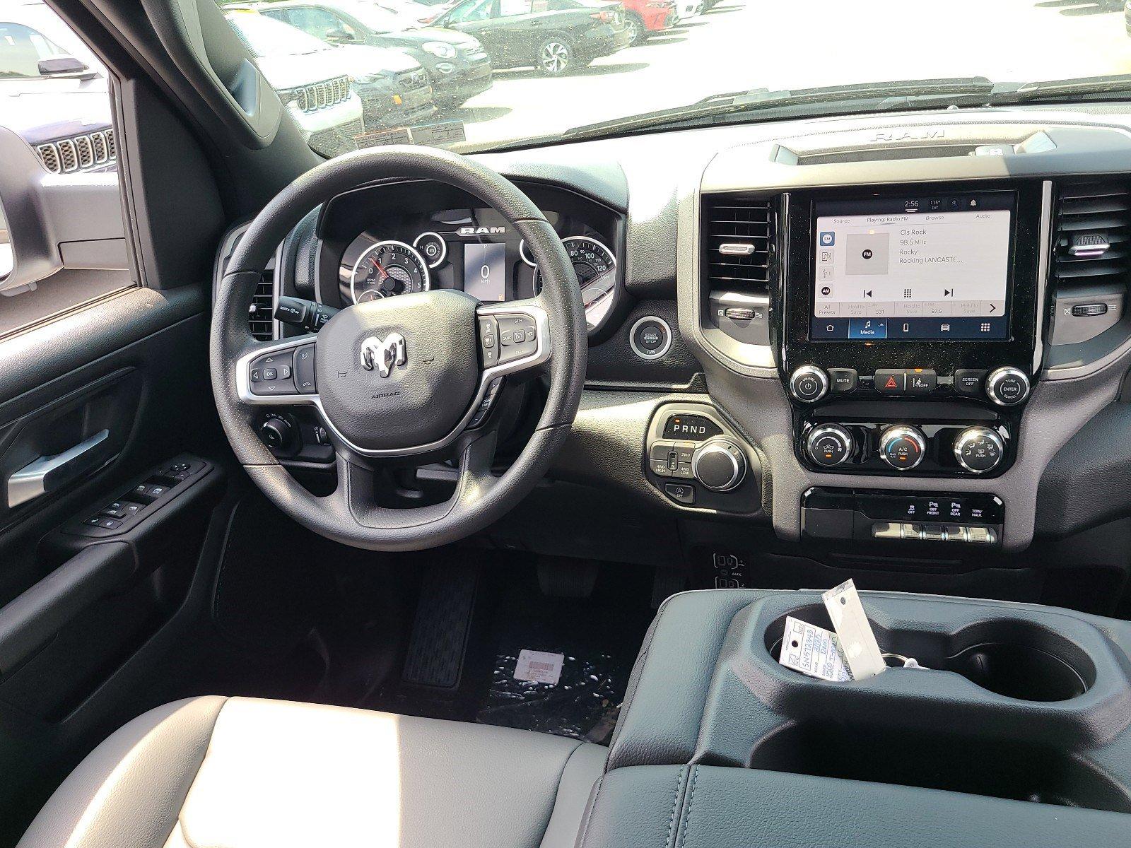 2025 Ram 1500 Vehicle Photo in Mechanicsburg, PA 17050-1707