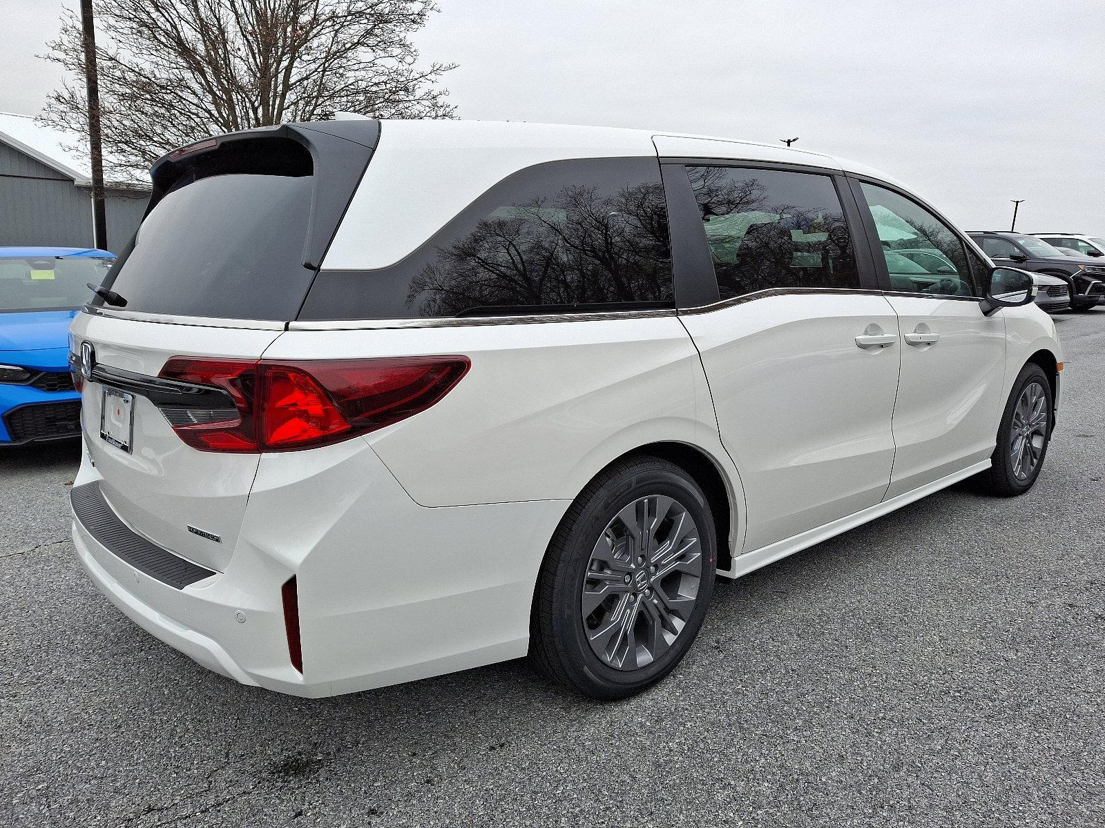 2025 Honda Odyssey Vehicle Photo in Harrisburg, PA 17111