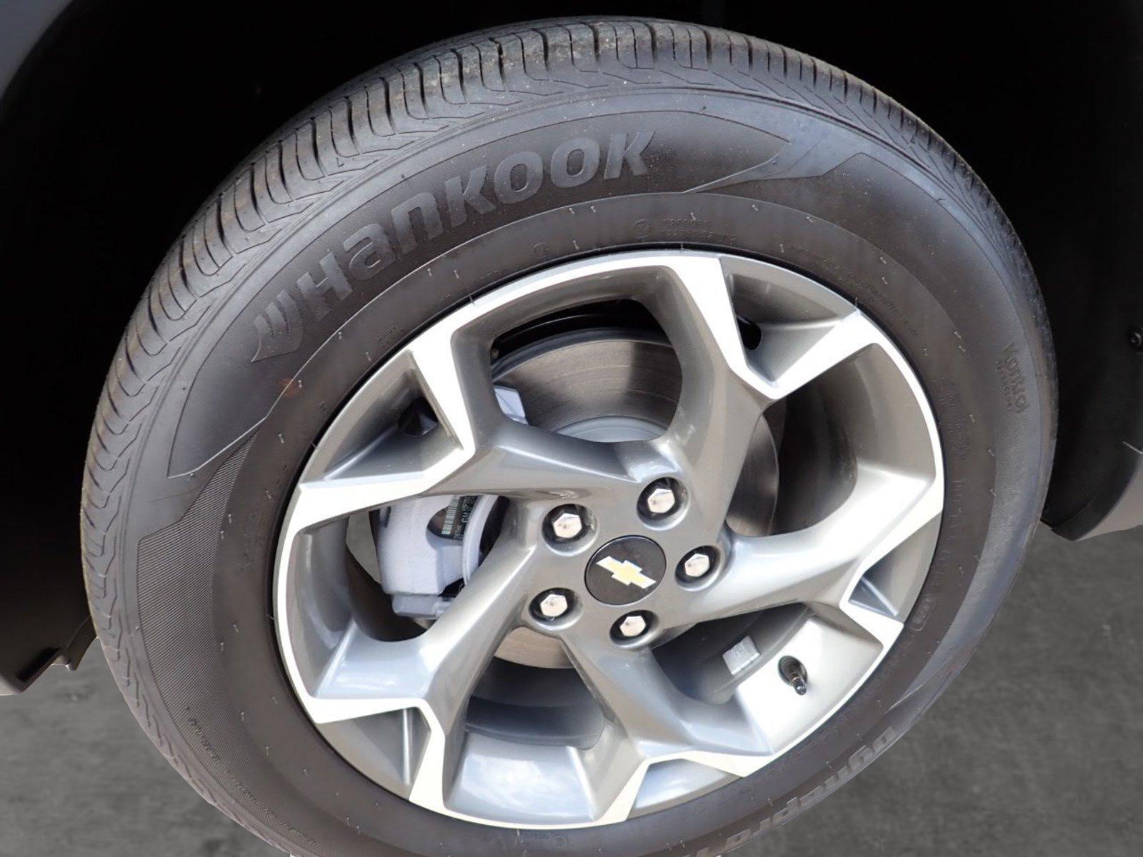 2025 Chevrolet Trax Vehicle Photo in DENVER, CO 80221-3610