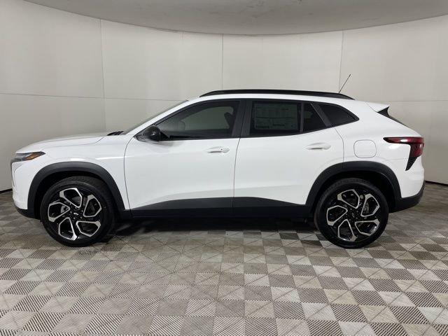 2025 Chevrolet Trax Vehicle Photo in PHOENIX, AZ 85014-3381