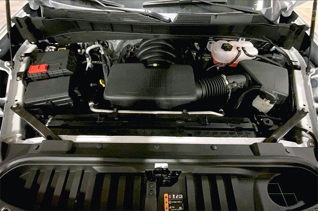 2025 Chevrolet Silverado 1500 Vehicle Photo in KANSAS CITY, MO 64114-4502