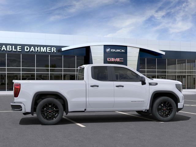 2025 GMC Sierra 1500 Vehicle Photo in TOPEKA, KS 66609-0000