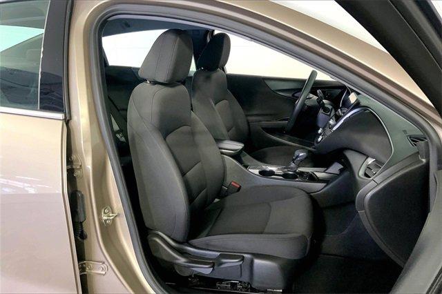 2023 Chevrolet Malibu Vehicle Photo in KANSAS CITY, MO 64114-4502