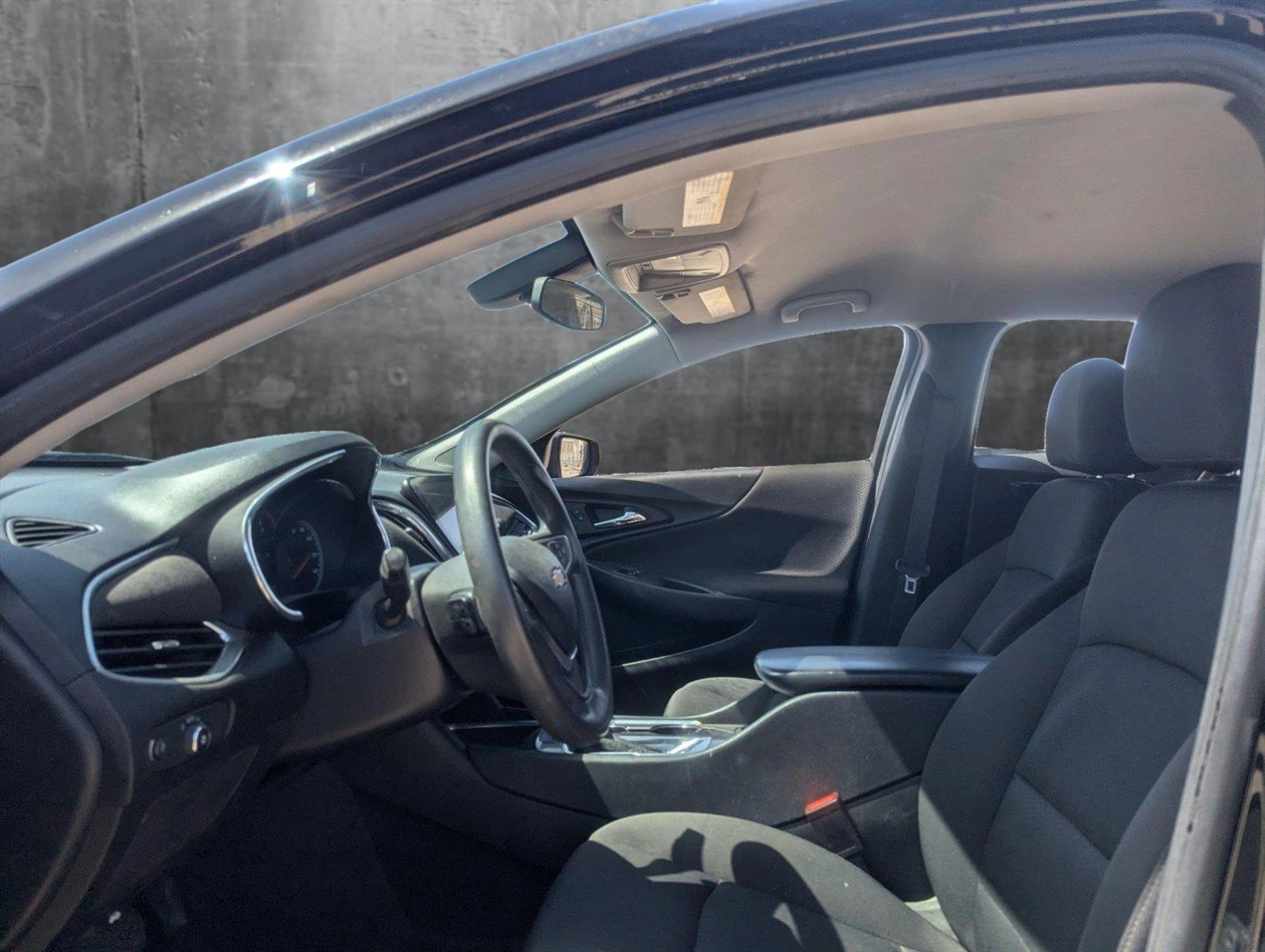 2019 Chevrolet Malibu Vehicle Photo in CORPUS CHRISTI, TX 78412-4902