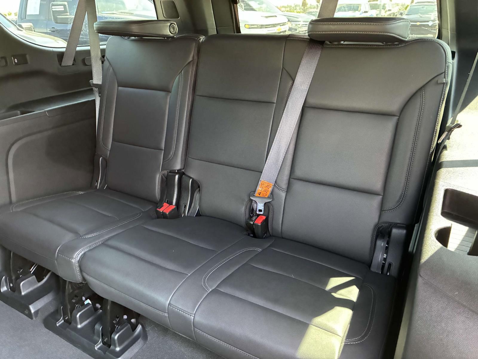 2023 Chevrolet Suburban Vehicle Photo in LOS ANGELES, CA 90007-3794