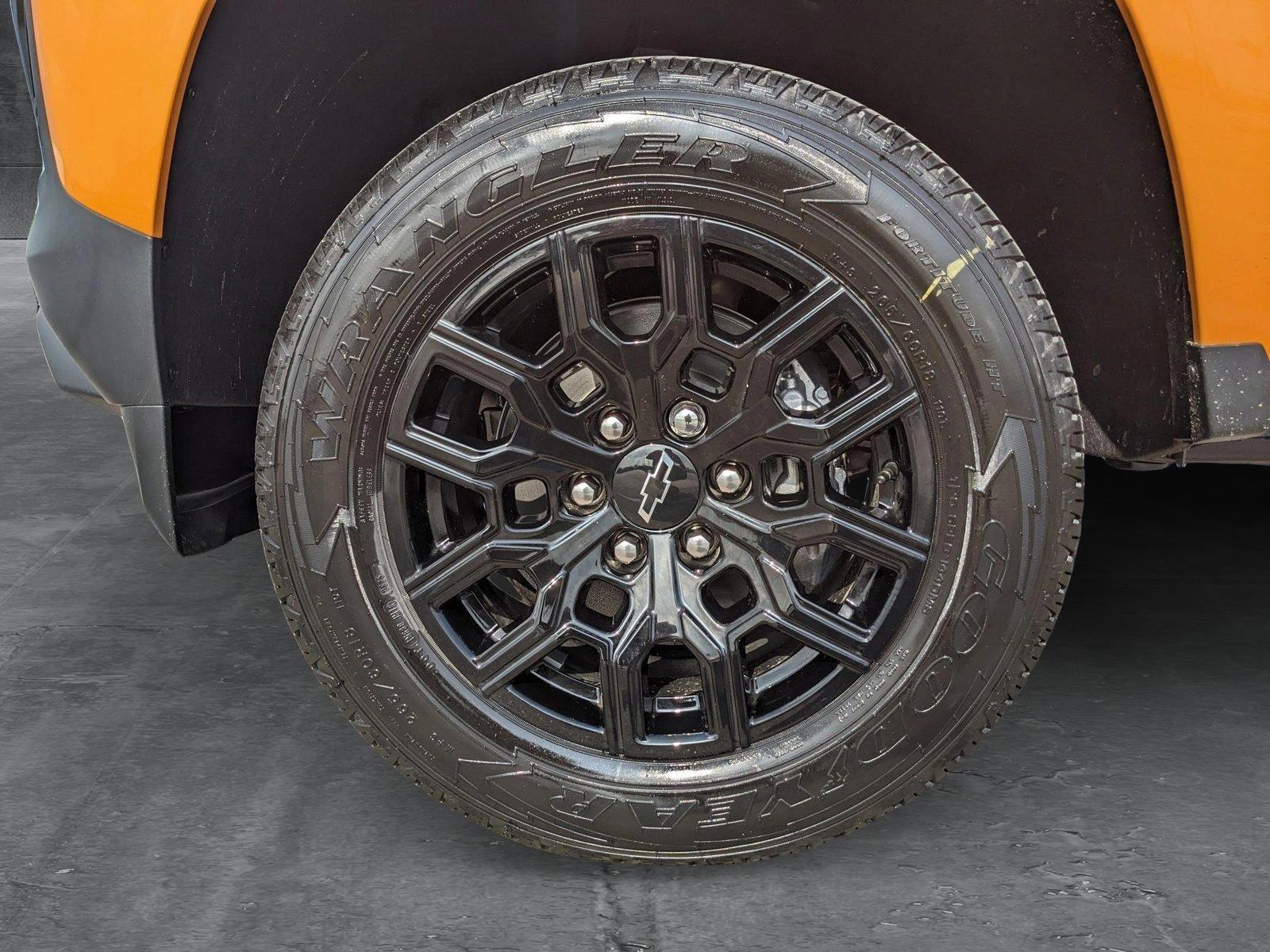 2025 Chevrolet Colorado Vehicle Photo in HOUSTON, TX 77034-5009