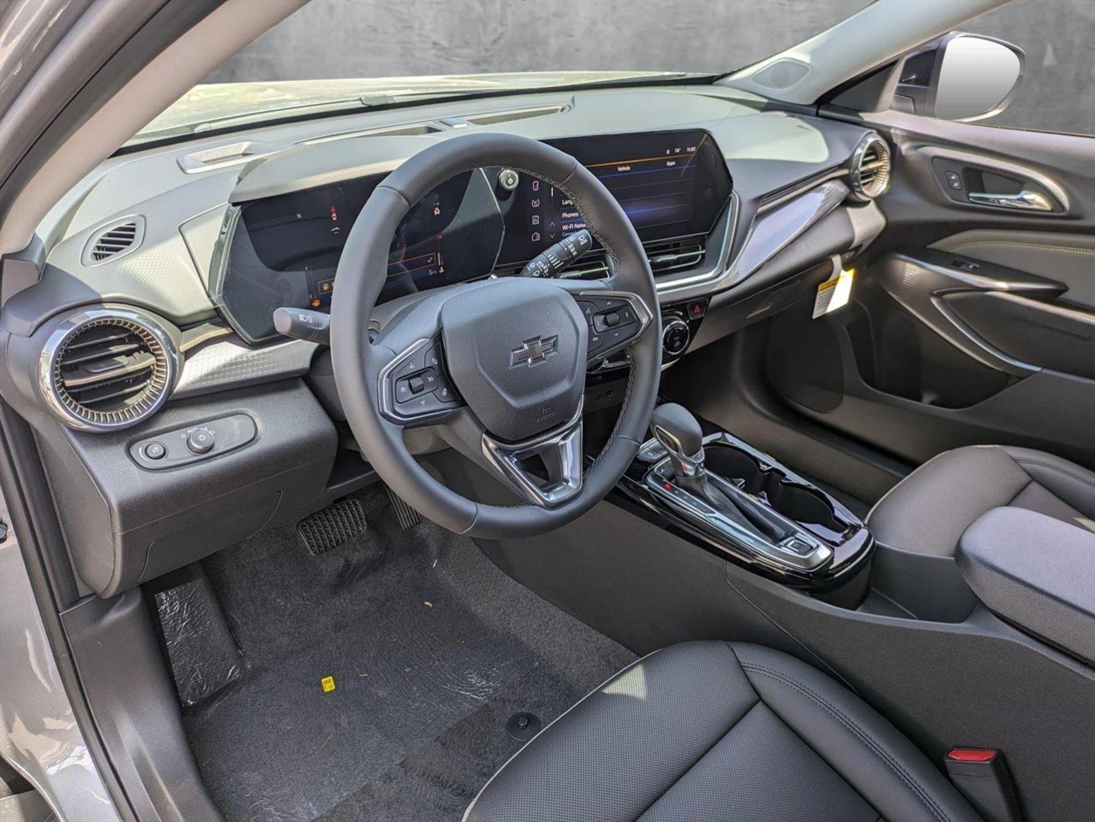 2025 Chevrolet Trax Vehicle Photo in GILBERT, AZ 85297-0446