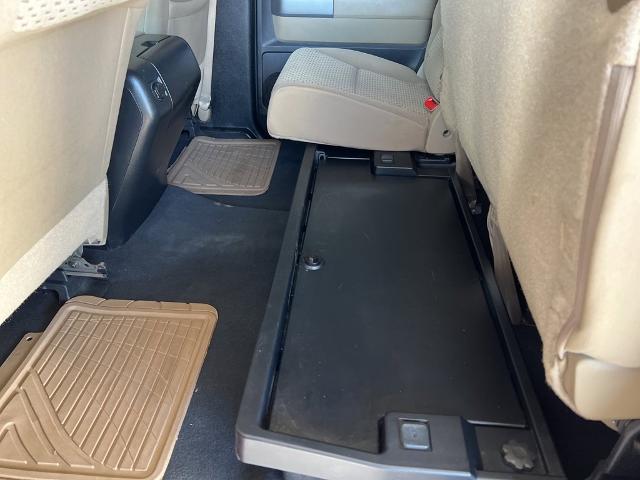 2013 Toyota Tundra 4WD Truck Vehicle Photo in MANHATTAN, KS 66502-5036