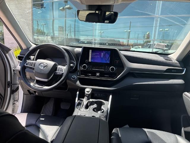 2023 Toyota Highlander Vehicle Photo in San Antonio, TX 78230