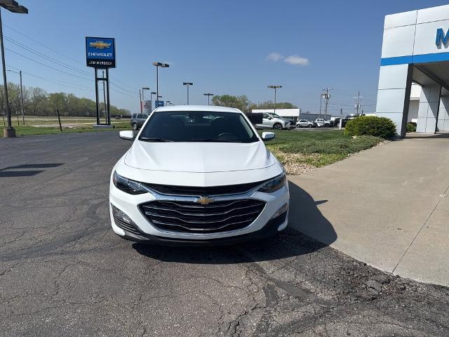 2025 Chevrolet Malibu Vehicle Photo in MANHATTAN, KS 66502-5036