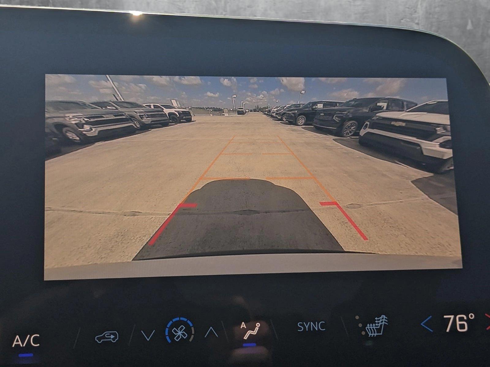 2025 Chevrolet Traverse Vehicle Photo in MIAMI, FL 33172-3015