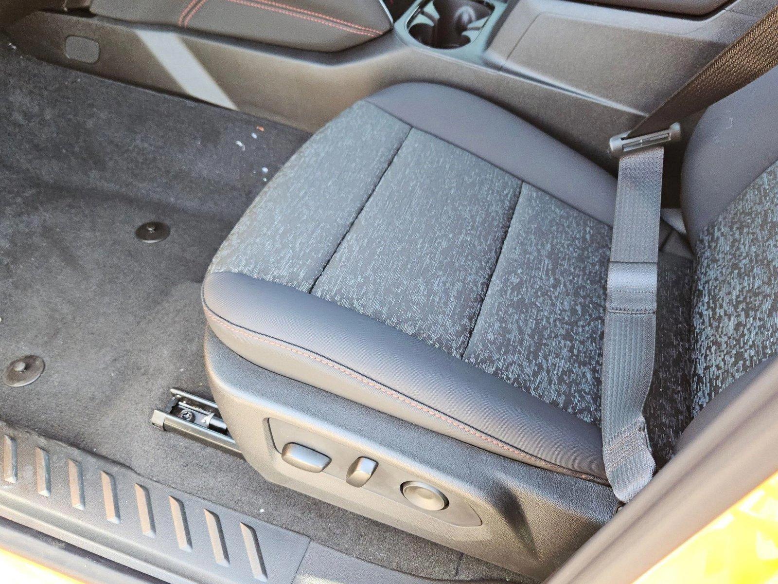 2025 Chevrolet Colorado Vehicle Photo in MESA, AZ 85206-4395