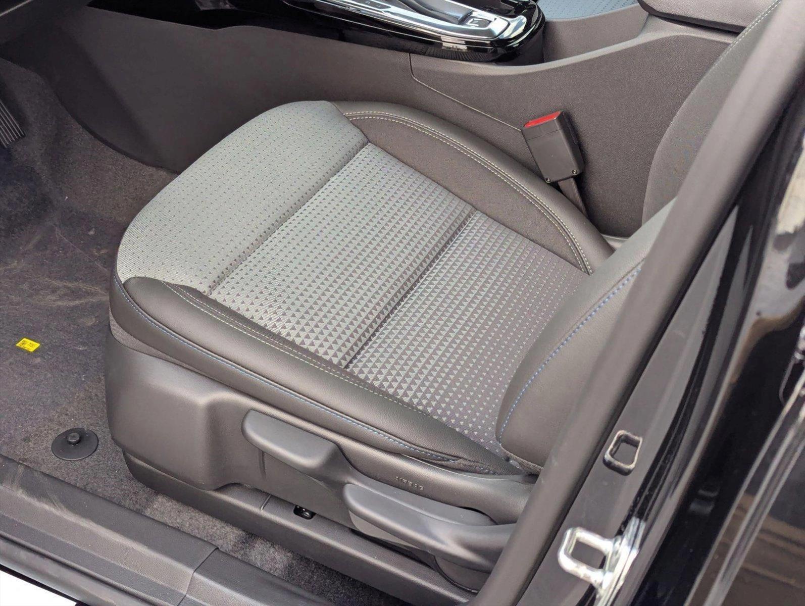 2025 Chevrolet Trax Vehicle Photo in PEMBROKE PINES, FL 33024-6534