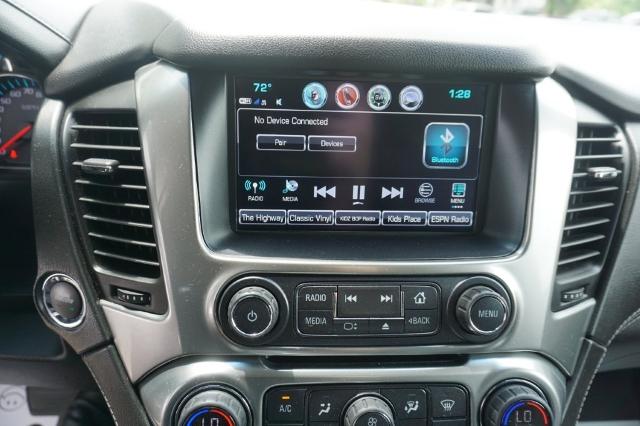 2019 Chevrolet Suburban Vehicle Photo in FAIRMONT, WV 26554-2318