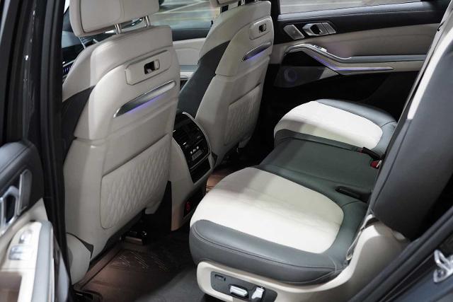 2024 BMW X7 M60i Vehicle Photo in GRAPEVINE, TX 76051