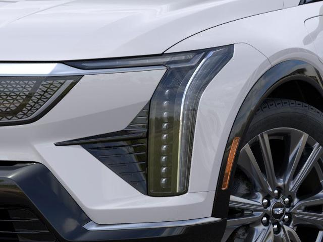 2025 Cadillac OPTIQ Vehicle Photo in GREEN BAY, WI 54303-3330