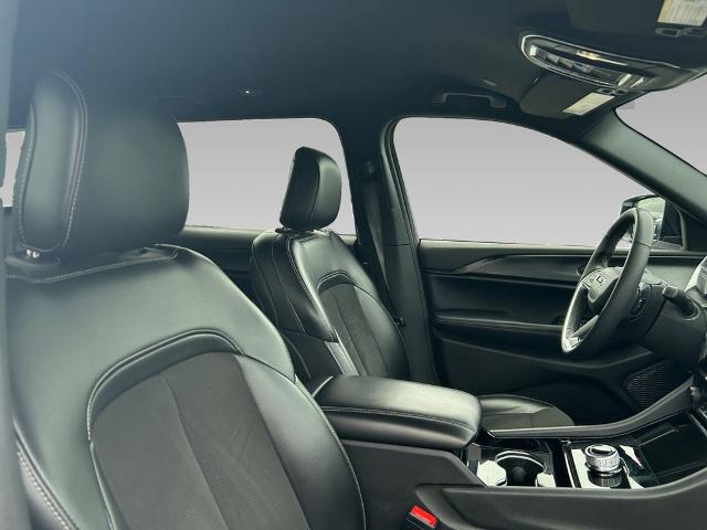 2023 Jeep Grand Cherokee L Vehicle Photo in Statesboro, GA 30458