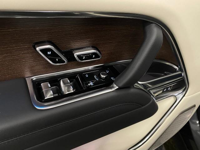 2024 Range Rover Vehicle Photo in Appleton, WI 54913