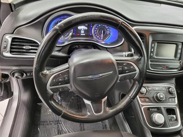 2015 Chrysler 200 Vehicle Photo in NEENAH, WI 54956-2243