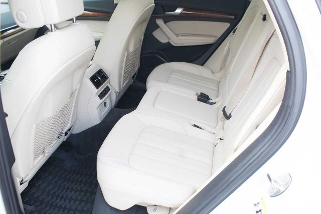 2022 Audi Q5 Vehicle Photo in HOUSTON, TX 77090