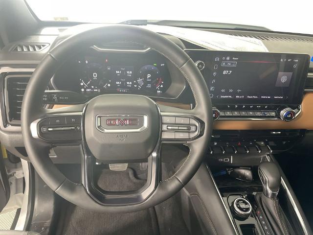 2025 GMC Canyon Vehicle Photo in GILBERT, AZ 85297-0402